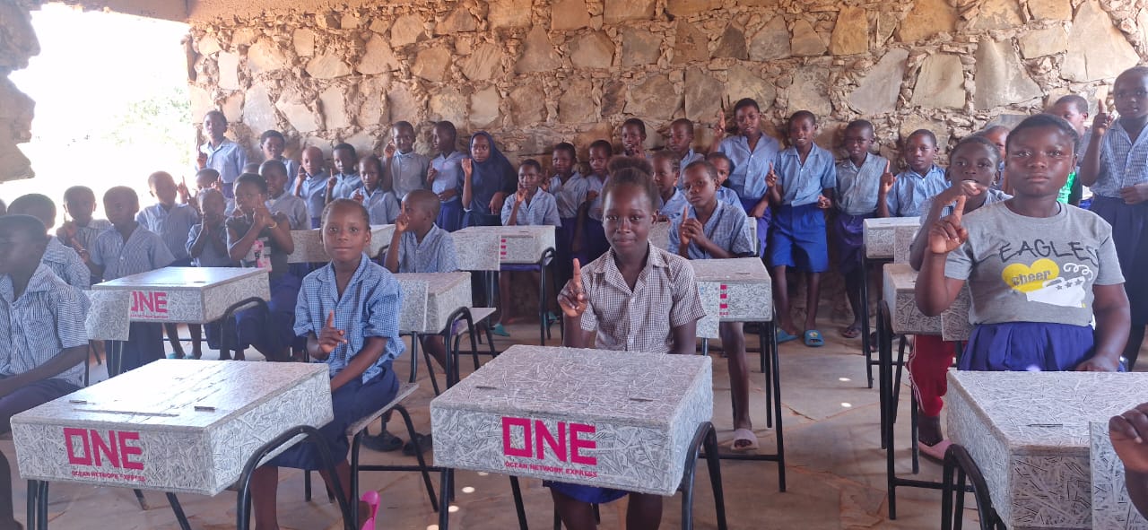 Where the Ocean Meets the Classroom: Turning Plastic Waste into Opportunity